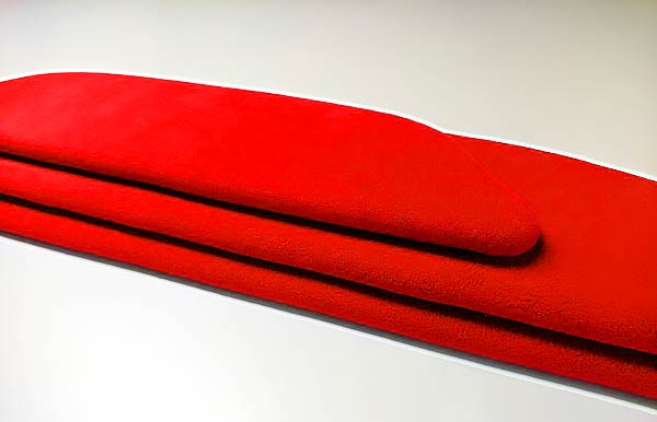 Червоні м'які бортики ліжка-машини Diego